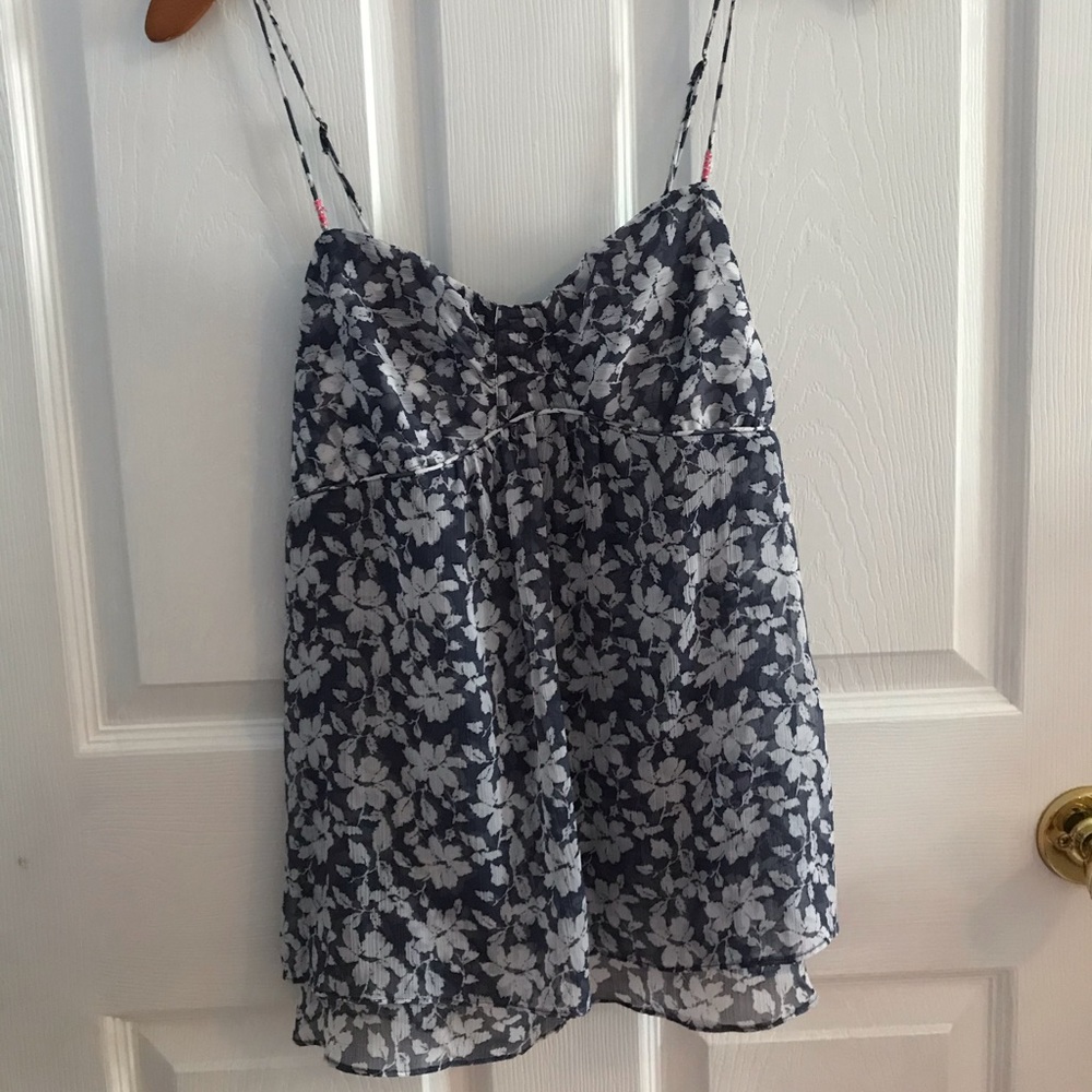 Tank top with flower pattern - Picture 3 of 3